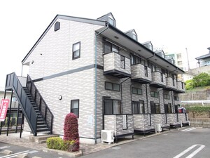 エスポワ－ル鳴水外観写真