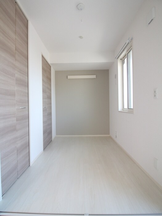 物件内観写真16　(居室)