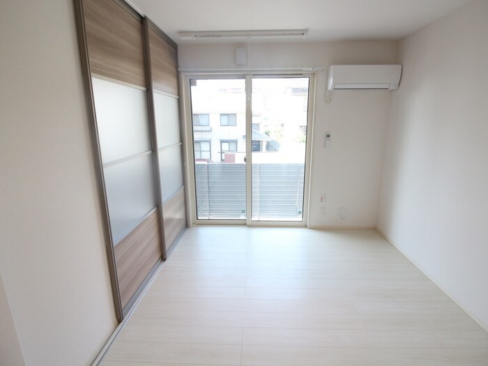 物件内観写真21　(居室)