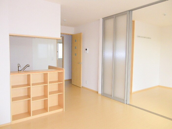 物件内観写真11　(居室)