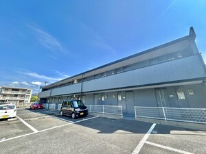 パークサイド本城外観写真