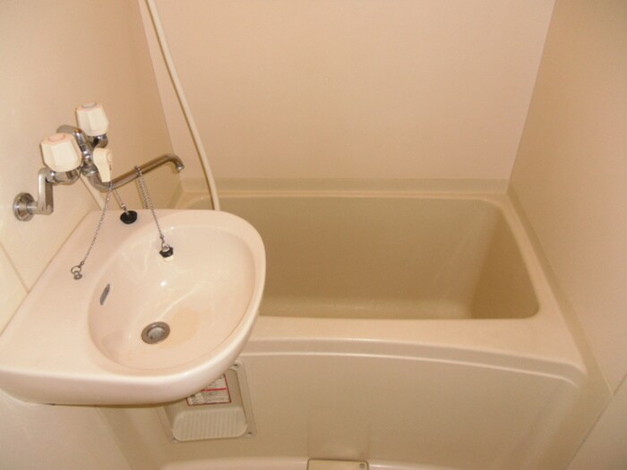 物件内観写真7　(バス／シャワールーム等)
