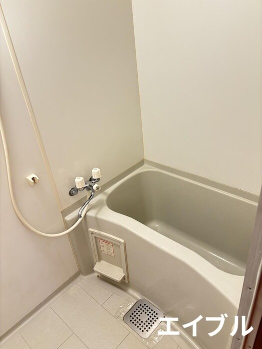 物件内観写真8　(バス／シャワールーム等)