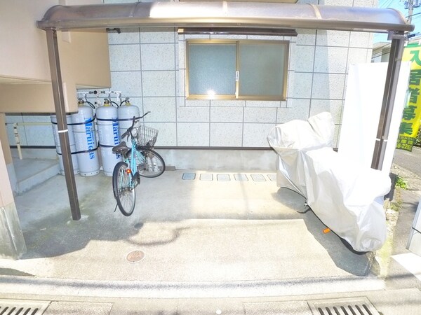 駐輪場