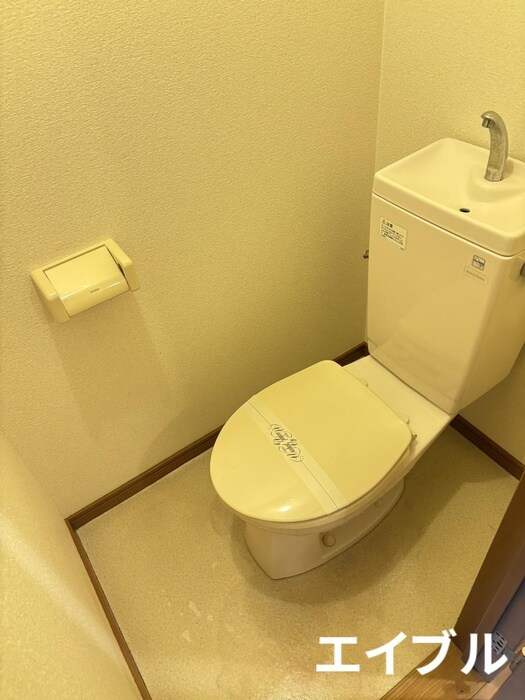 物件内観写真9　(トイレ)