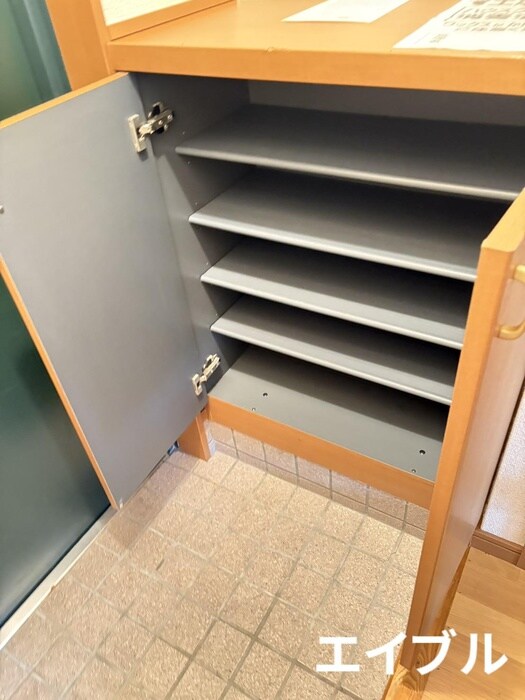 物件内観写真14　(靴箱)