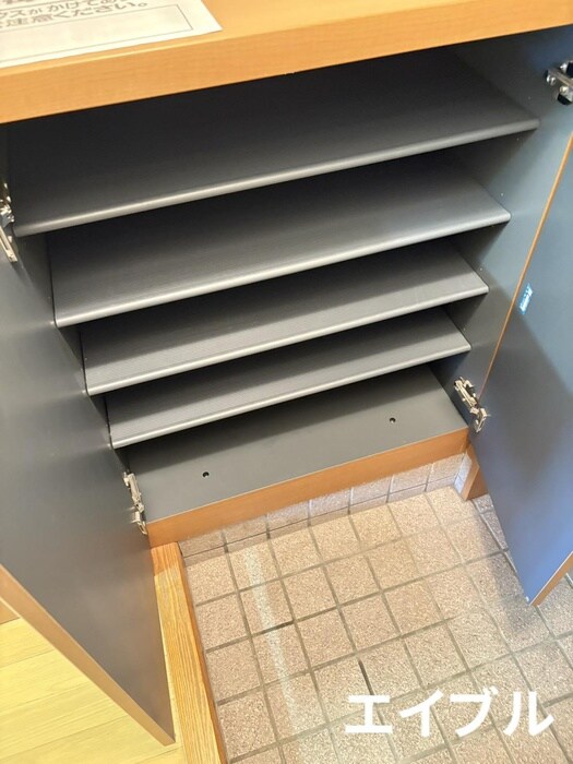 物件内観写真14　(靴箱)