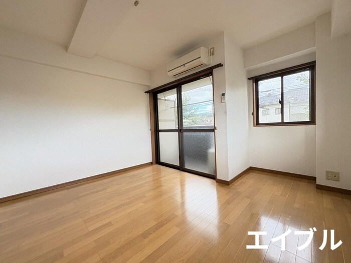 物件内観写真21　(居室)