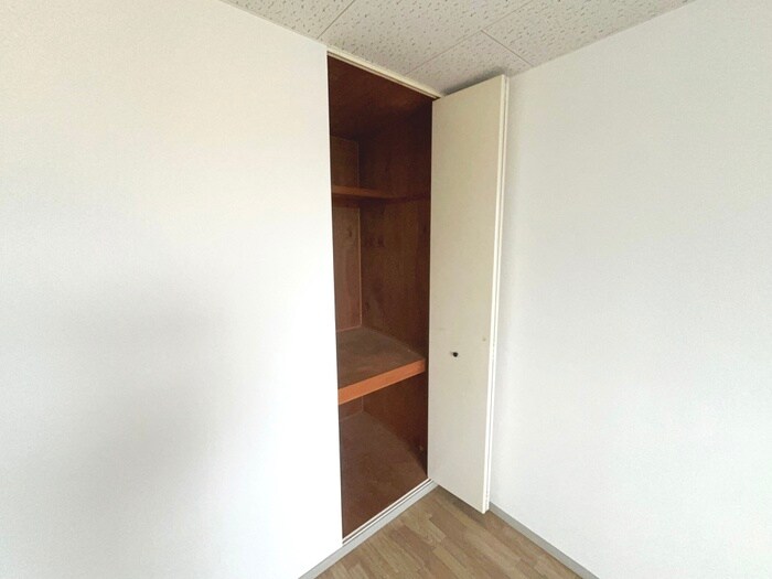 物件内観写真9　(収納)
