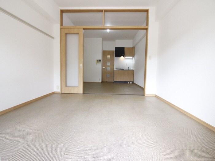 物件内観写真6　(居室)