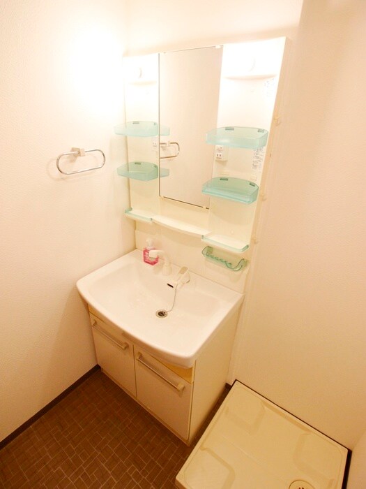 物件内観写真12　(洗面)