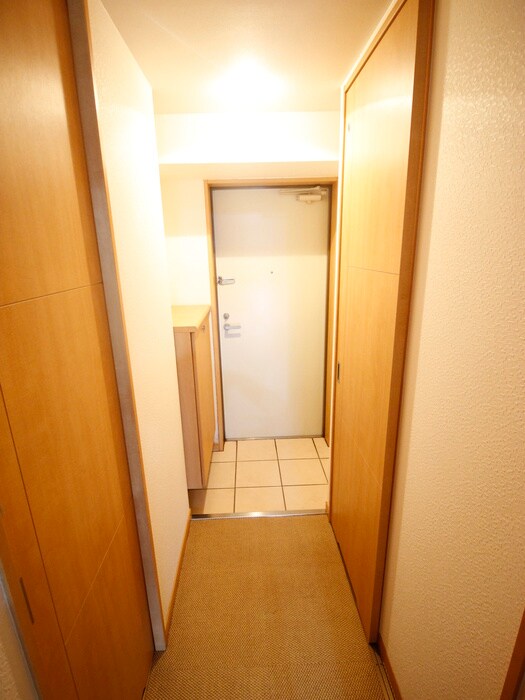 物件内観写真14　(玄関)