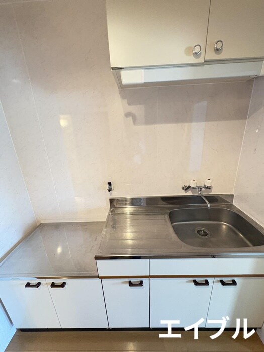 物件内観写真2　(キッチン)