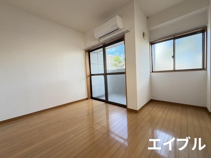 物件内観写真16　(居室)