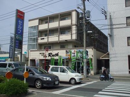 船越義ビル外観写真