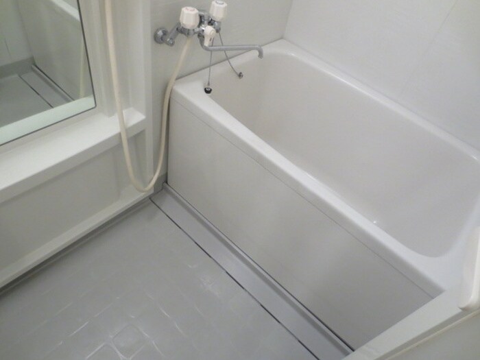 物件内観写真10　(バス／シャワールーム等)