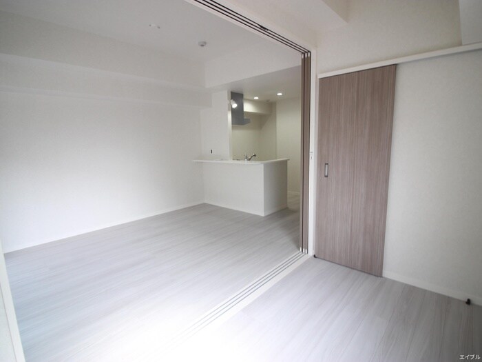 物件内観写真6　(居室)