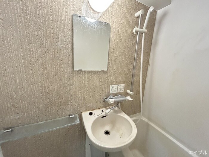 物件内観写真12　(洗面)