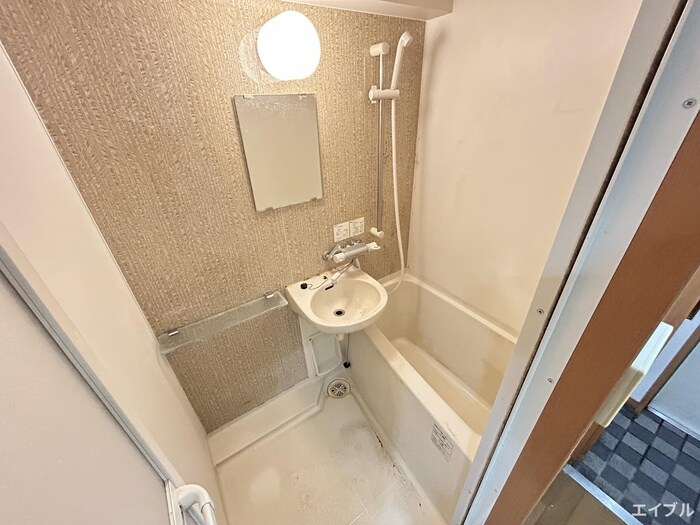 物件内観写真13　(バス／シャワールーム等)