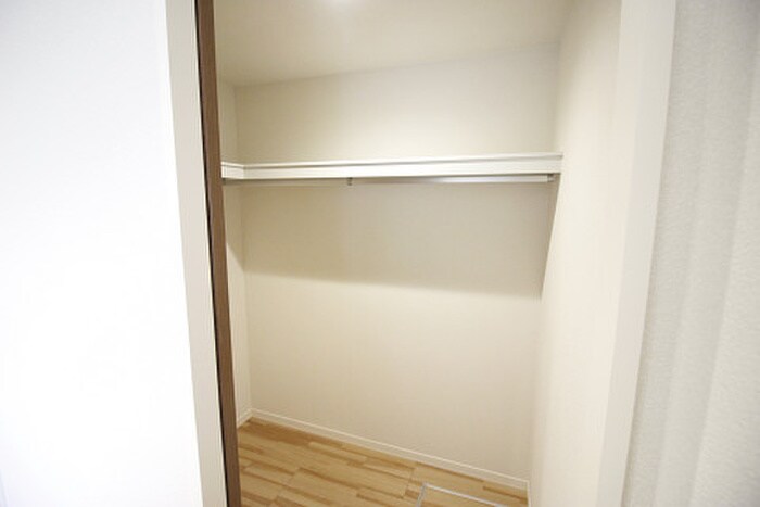 物件内観写真7　(収納)