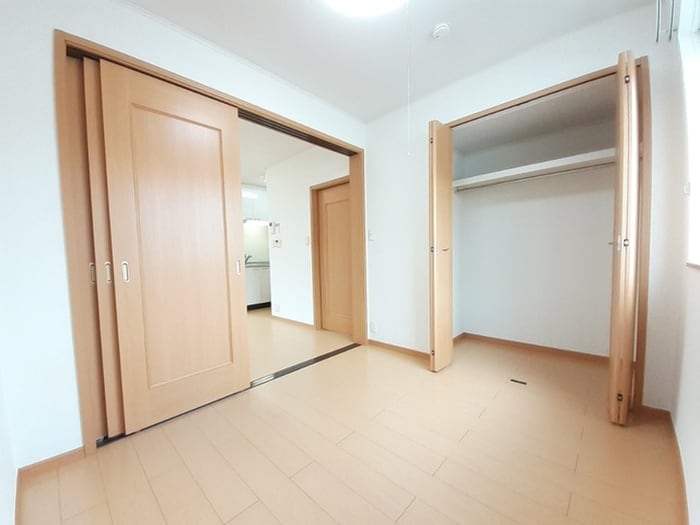 物件内観写真6　(収納)