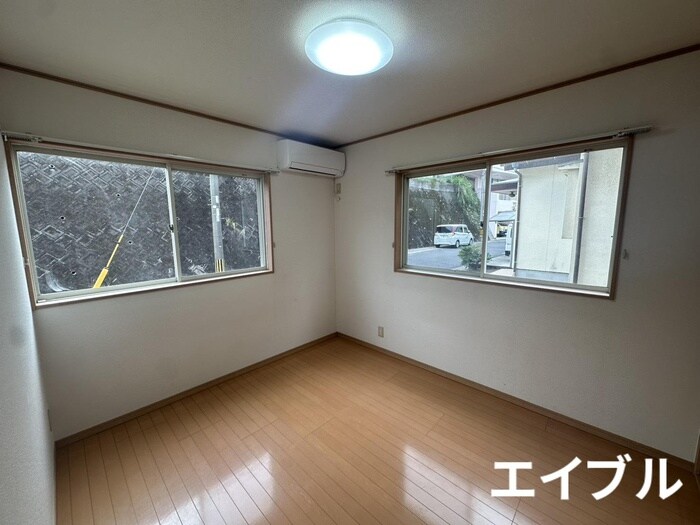 物件内観写真6　(居室)