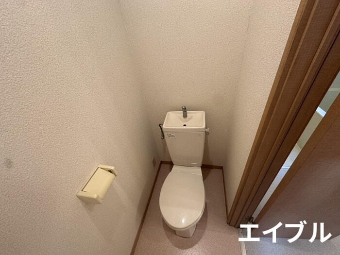 物件内観写真10　(トイレ)