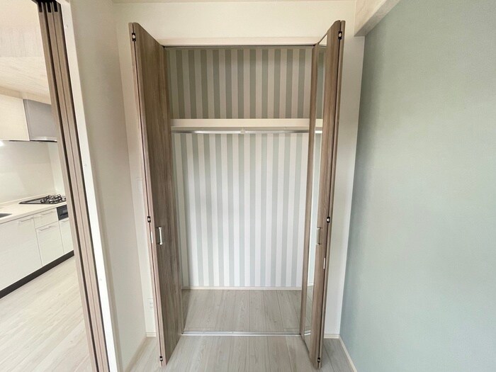 物件内観写真11　(収納)