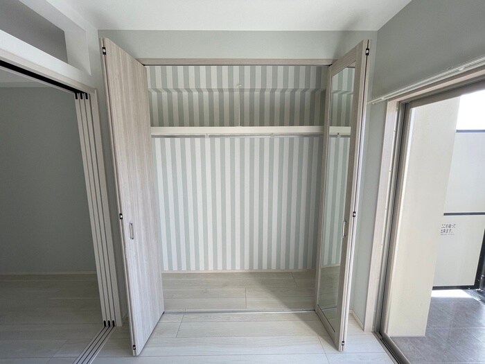 物件内観写真11　(収納)