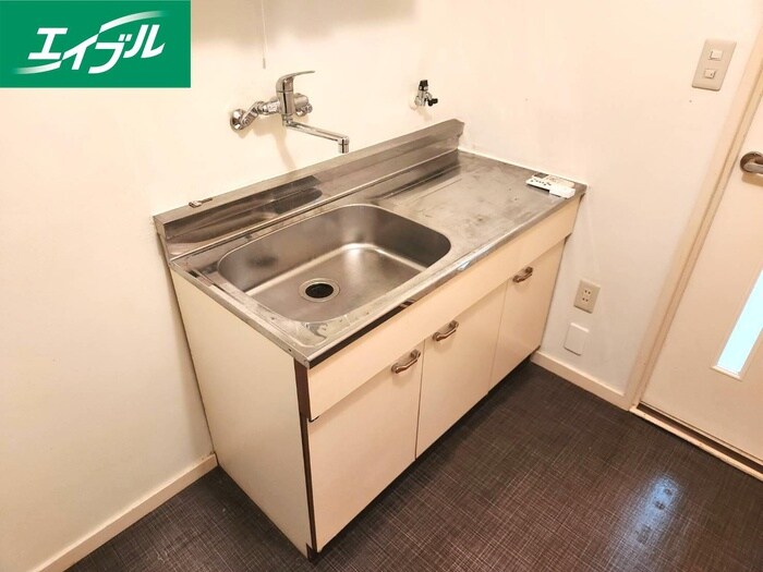 物件内観写真8　(キッチン)