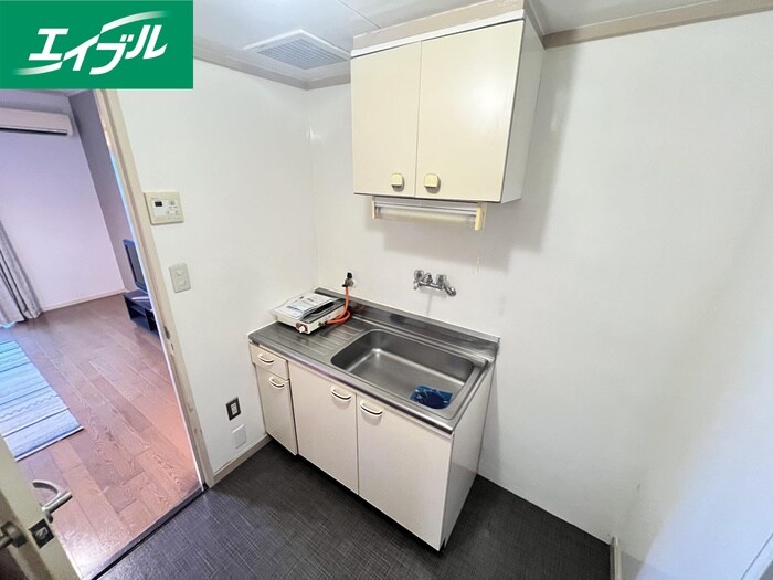 物件内観写真8　(キッチン)