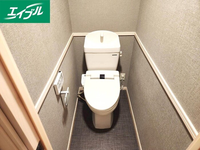 物件内観写真11　(トイレ)