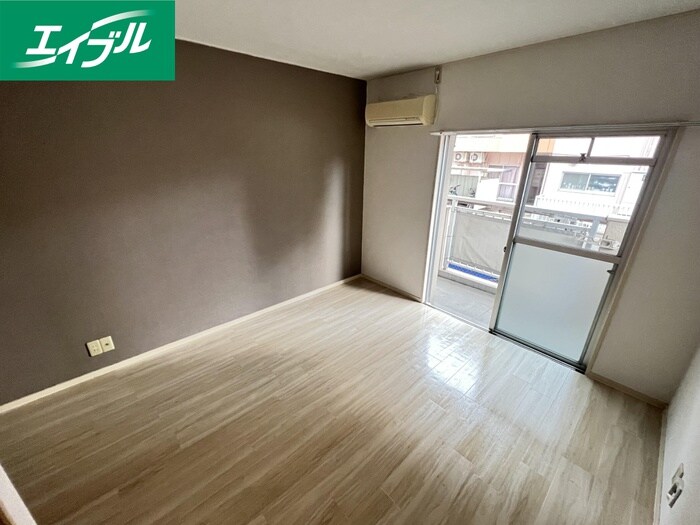 物件内観写真17　(居室)