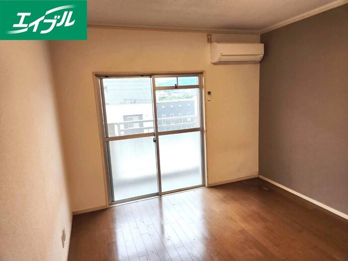 物件内観写真18　(居室)