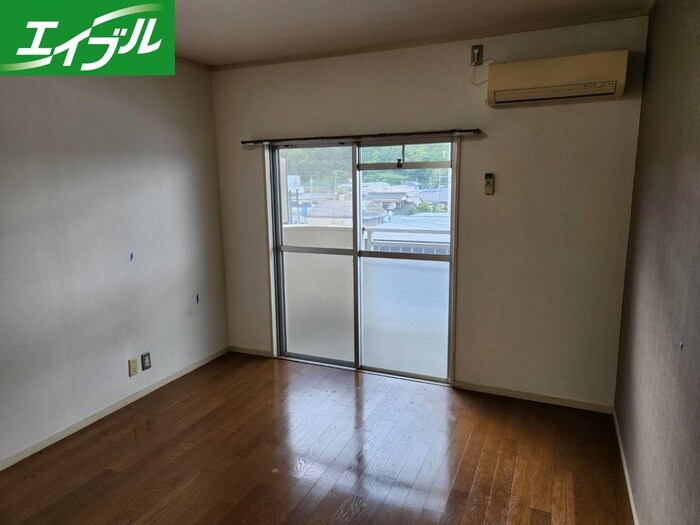 物件内観写真18　(居室)