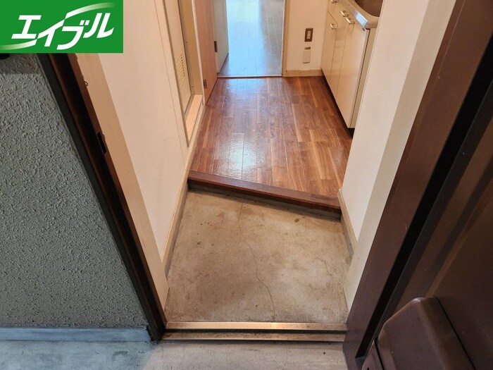 物件内観写真19　(廊下)