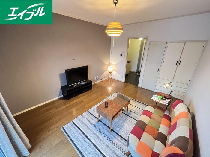 物件内観写真19　(居室)