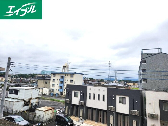 物件内観写真22　(室内からの展望)