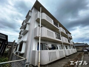 ロイヤルハイツ（姶良）外観写真