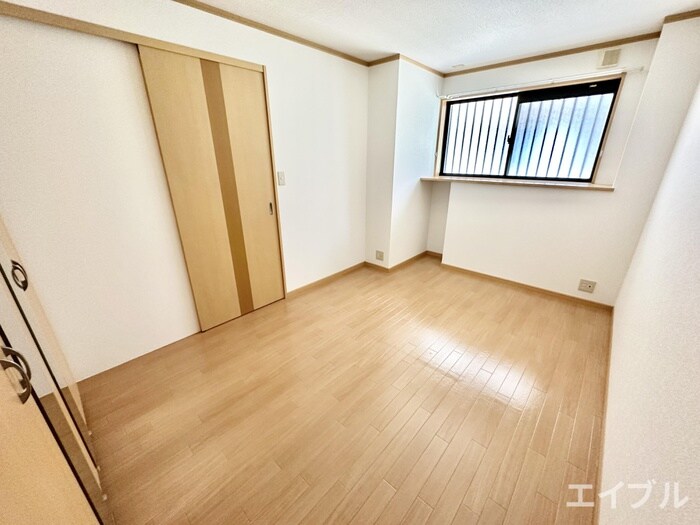 物件内観写真17　(居室)