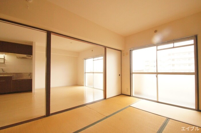 物件内観写真10　(居室)