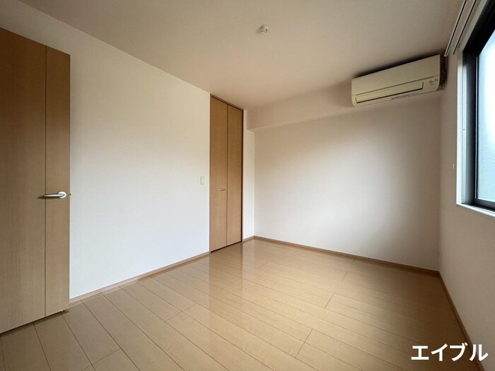 物件内観写真15　(居室)