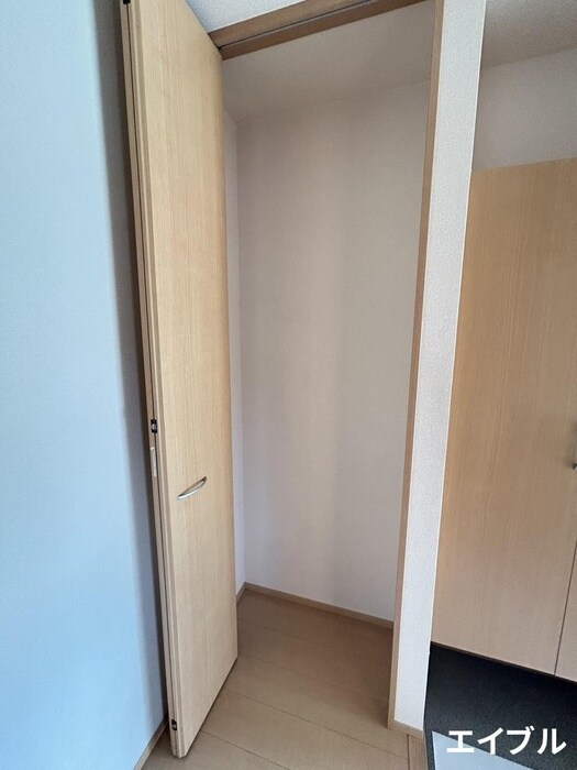 物件内観写真19　(収納)