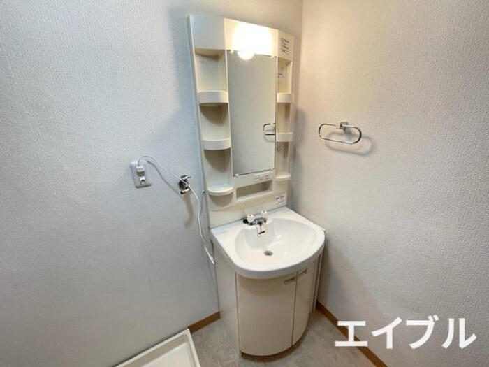 物件内観写真12　(洗面)