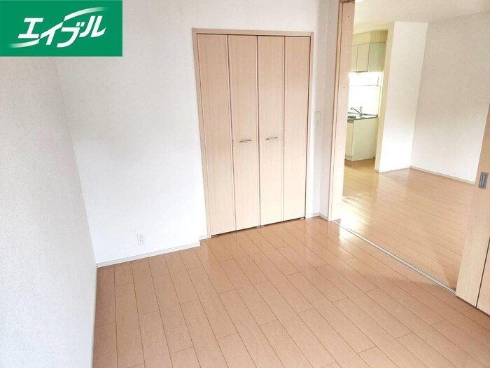 物件内観写真15　(居室)