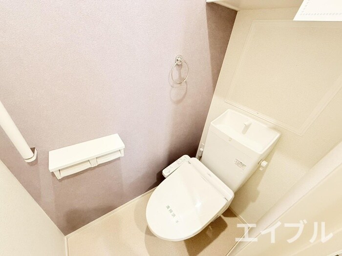 物件内観写真12　(トイレ)