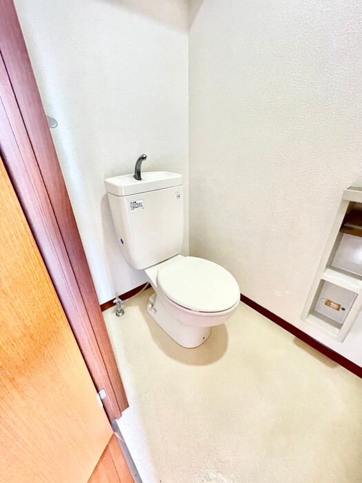 物件内観写真7　(トイレ)