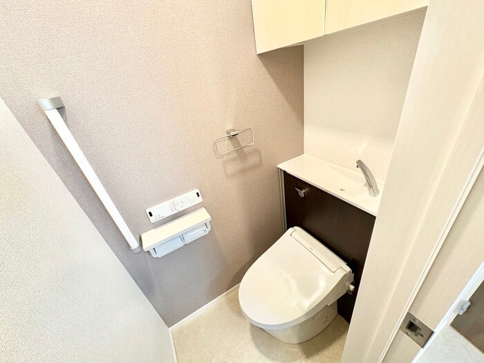 物件内観写真12　(トイレ)