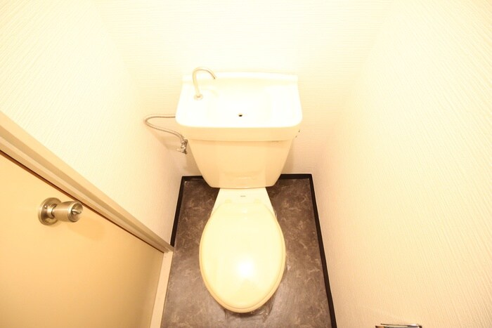 物件内観写真12　(トイレ)