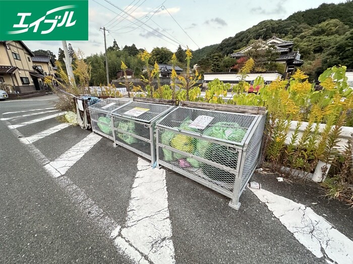 物件外観写真3　(建物設備)